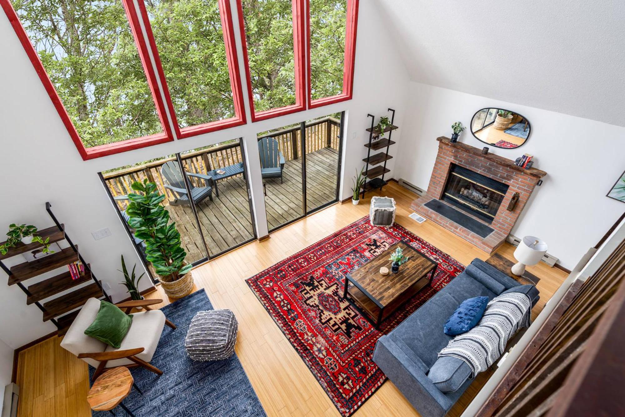 Modern Chalet Cabin W Hot Tub, Deck&Grill, & Wifi! Inwood Extérieur photo